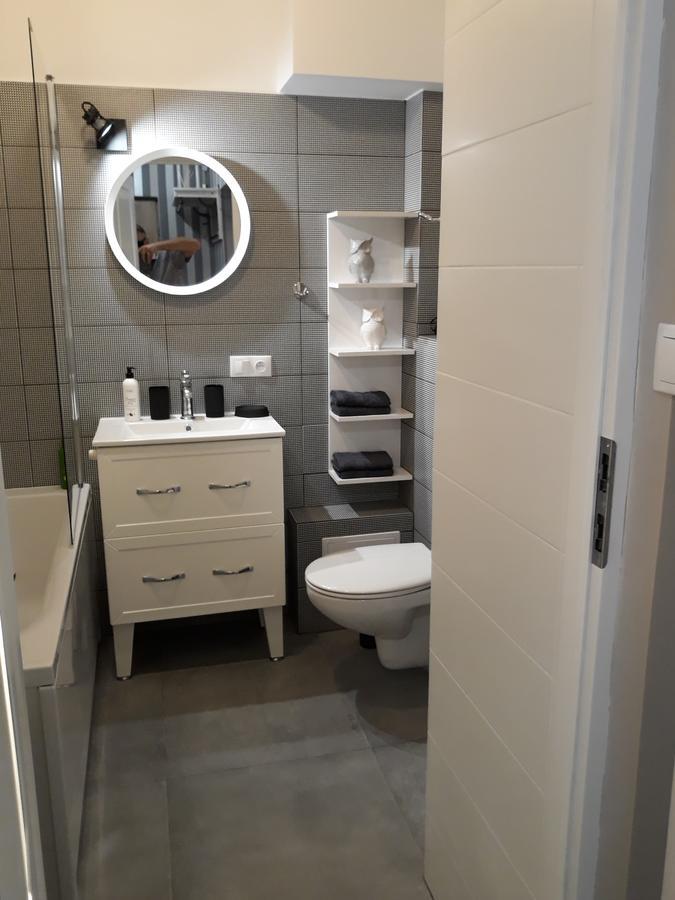 2 Bedroom City Center Apartment Katowice Exterior photo